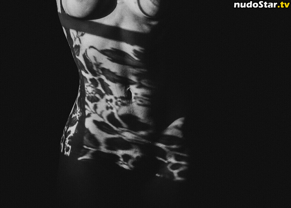 thinloth Изтекли Голи OnlyFans Снимки #19