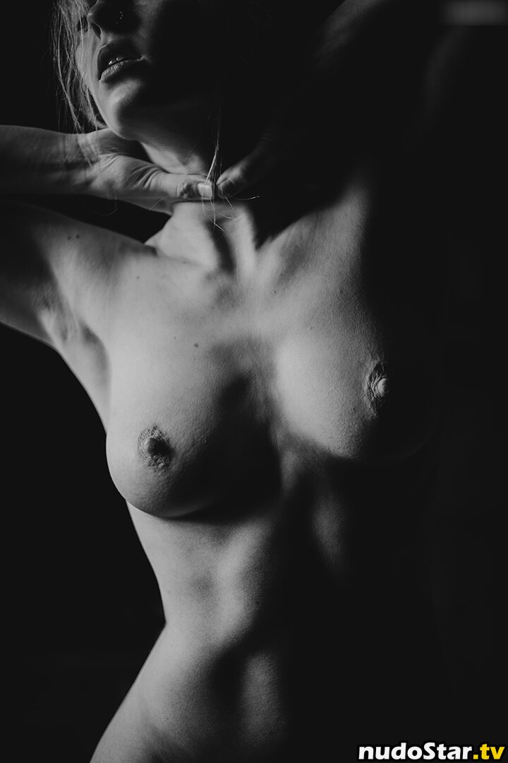 thinloth Изтекли Голи OnlyFans Снимки #48
